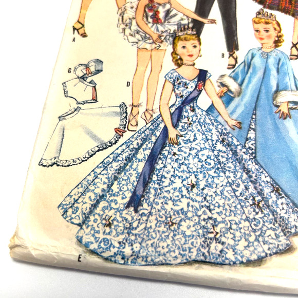 McCalls Vintage 1950's Pattern #2255 12" High Heel Figure Doll Wardrobe - Picture 5 of 6